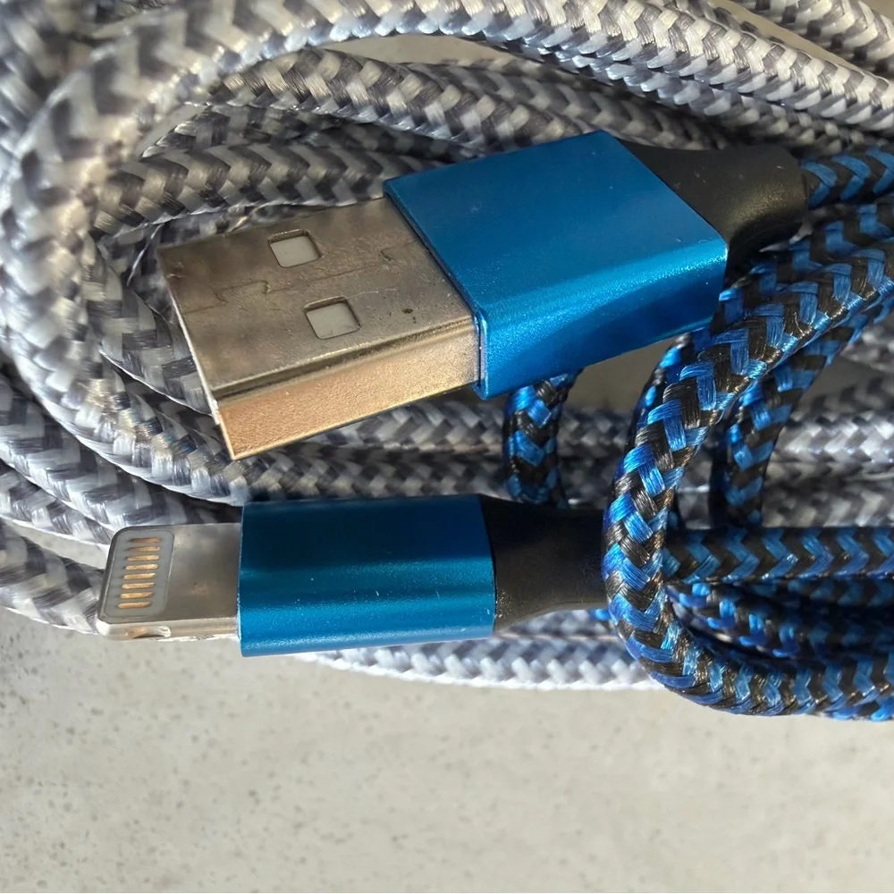 Braided USB Charging Cable - Black and White